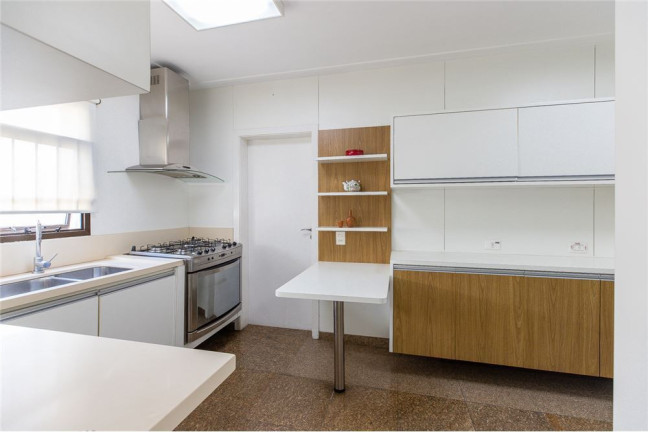 Imagem Apartamento com 3 Quartos à Venda, 230 m² em Moema - São Paulo