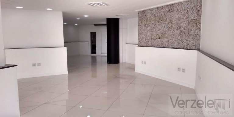 Imagem Imóvel Comercial à Venda, 220 m² em Centro - Balneário Camboriú Imagem Imóvel Comercial à Venda, 220 m² em Centro - Balneário Camboriú