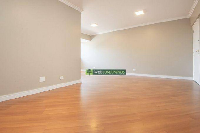 Imagem Apartamento com 3 Quartos à Venda, 95 m² em Cabral - Curitiba