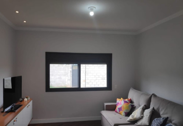 Imagem Casa com 2 Quartos à Venda, 110 m² em Parque Lago Azul - Pindamonhangaba Imagem Casa com 2 Quartos à Venda, 110 m² em Parque Lago Azul - Pindamonhangaba