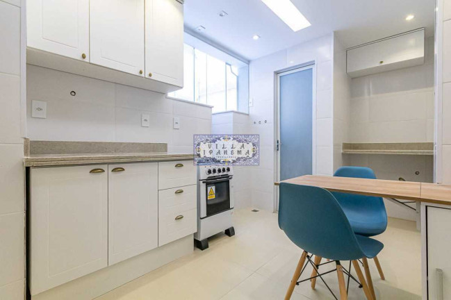Imagem Apartamento com 2 Quartos à Venda, 81 m² em Copacabana - Rio De Janeiro Imagem Apartamento com 2 Quartos à Venda, 81 m² em Copacabana - Rio De Janeiro