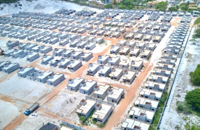 Imagem Casa de Condomínio com 3 Quartos à Venda, 211 m² em Busca Vida (abrantes) - Camaçari Imagem Casa de Condomínio com 3 Quartos à Venda, 211 m² em Busca Vida (abrantes) - Camaçari