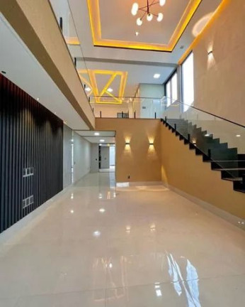Imagem Sobrado com 3 Quartos à Venda, 248 m² em Cidade Jardim - Goiânia Imagem Sobrado com 3 Quartos à Venda, 248 m² em Cidade Jardim - Goiânia