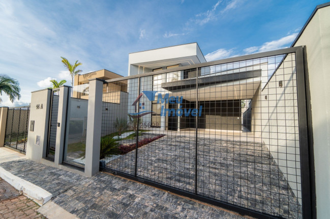 Imagem Casa com 4 Quartos à Venda, 280 m² em Setor Habitacional Arniqueira (águas Claras) - Brasília Imagem Casa com 4 Quartos à Venda, 280 m² em Setor Habitacional Arniqueira (águas Claras) - Brasília