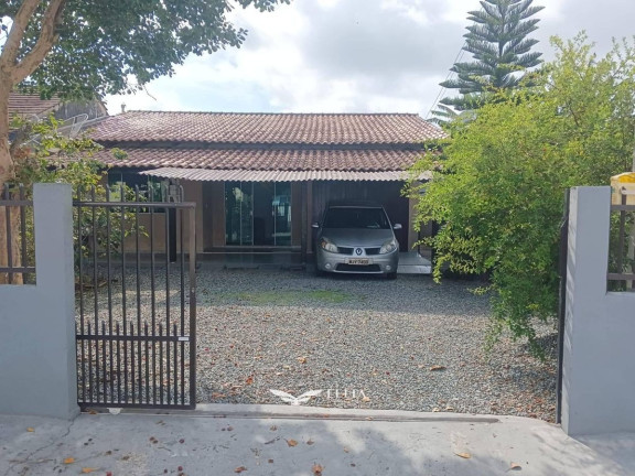 Casa com 3 Quartos à Venda, 60 m² em Centro - Penha