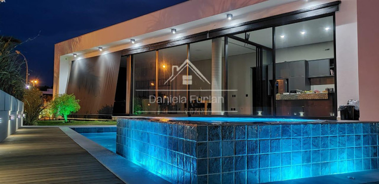 Imagem Casa de Condomínio com 3 Quartos à Venda, 274 m² em Condomínio Alphaville Nova Esplanada - Votorantim Imagem Casa de Condomínio com 3 Quartos à Venda, 274 m² em Condomínio Alphaville Nova Esplanada - Votorantim