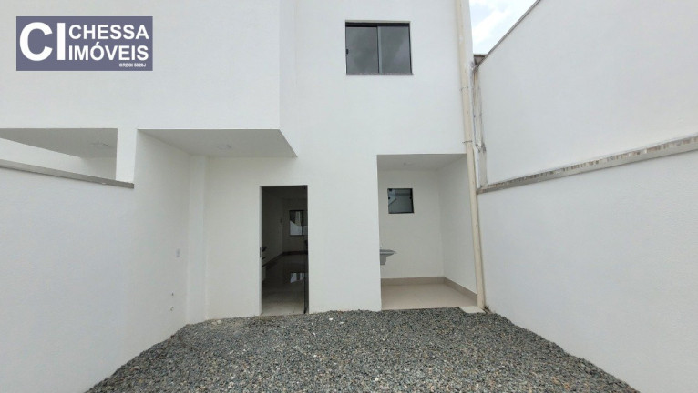 Imagem Sobrado com 2 Quartos à Venda, 100 m² em Espinheiros - Itajaí Imagem Sobrado com 2 Quartos à Venda, 100 m² em Espinheiros - Itajaí