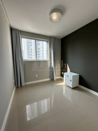 Imagem Apartamento com 3 Quartos à Venda, 118 m² em Centro - Balneário Camboriú