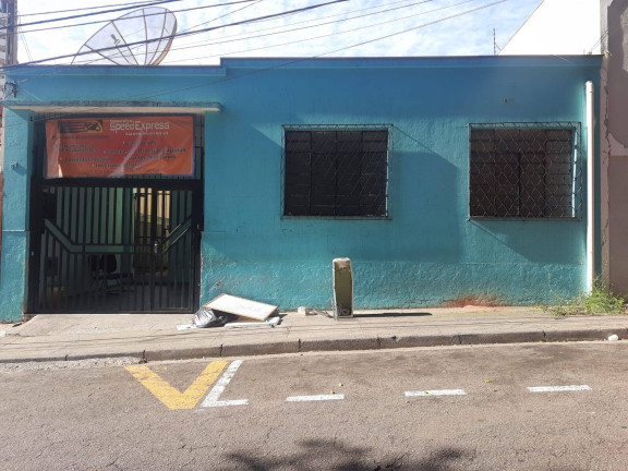 Imagem Casa com 2 Quartos à Venda, 350 m² em Centro - Jundiaí Imagem Casa com 2 Quartos à Venda, 350 m² em Centro - Jundiaí