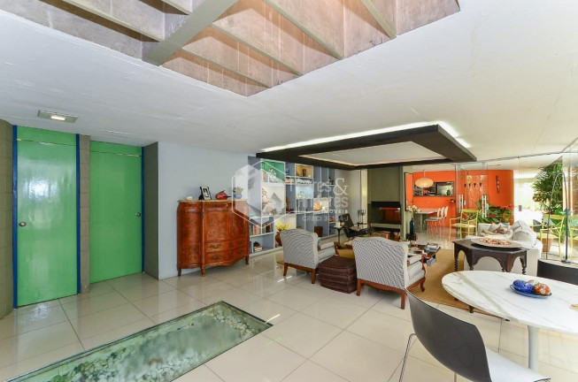 Imagem Casa com 3 Quartos à Venda, 367 m² em Brooklin - São Paulo Imagem Casa com 3 Quartos à Venda, 367 m² em Brooklin - São Paulo
