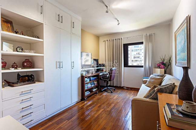 Imagem Apartamento com 4 Quartos à Venda, 195 m² em Morumbi - São Paulo Imagem Apartamento com 4 Quartos à Venda, 195 m² em Morumbi - São Paulo