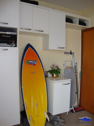 Imagem Apartamento com 3 Quartos à Venda, 208 m² em Encruzilhada - Santos