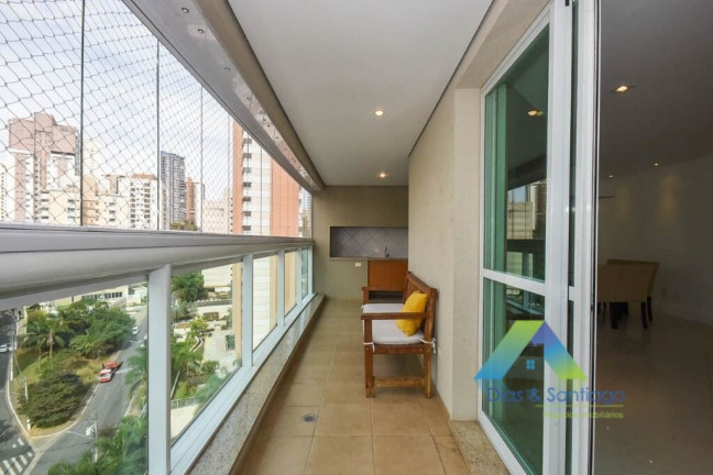 Apartamento com 3 Quartos à Venda, 193 m² em Vila Suzana - São Paulo
