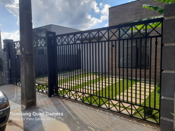 Imagem Casa com 3 Quartos à Venda, 250 m² em Sun Valley - Mairiporã Imagem Casa com 3 Quartos à Venda, 250 m² em Sun Valley - Mairiporã