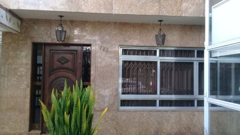 Imagem Sobrado com 5 Quartos para Alugar, 300 m² em Jardim Anália Franco - São Paulo