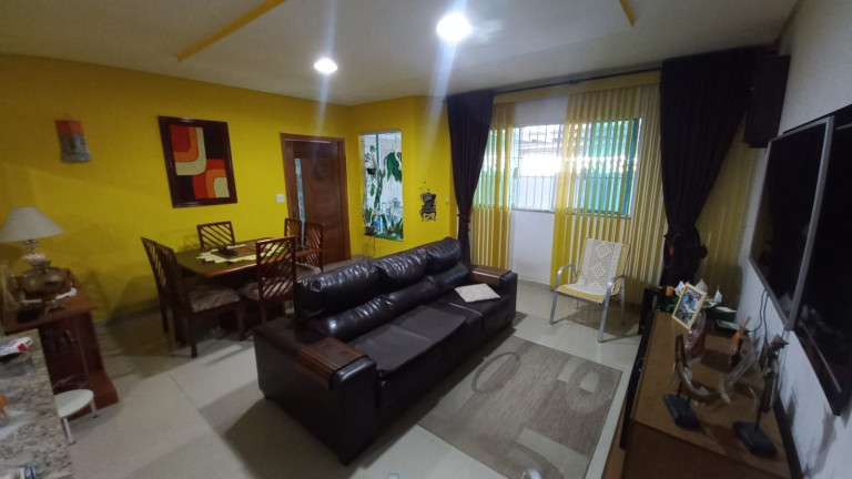 Imagem Casa com 3 Quartos à Venda, 255 m² em Caiçara - Praia Grande Imagem Casa com 3 Quartos à Venda, 255 m² em Caiçara - Praia Grande