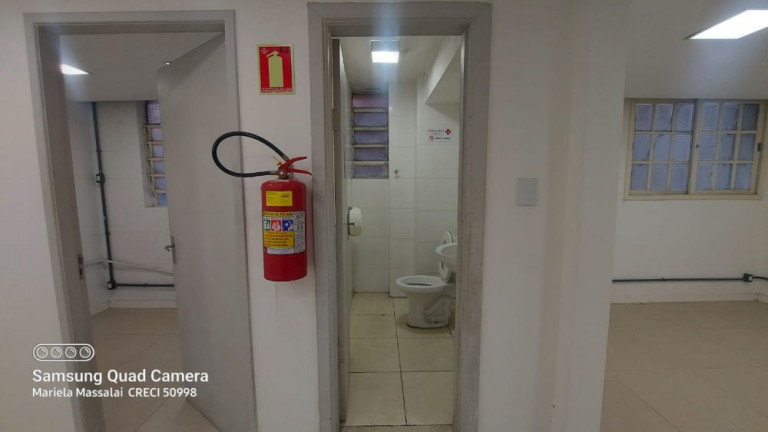 Imagem Sala Comercial à Venda, 227 m² em Centro Histórico - Porto Alegre Imagem Sala Comercial à Venda, 227 m² em Centro Histórico - Porto Alegre