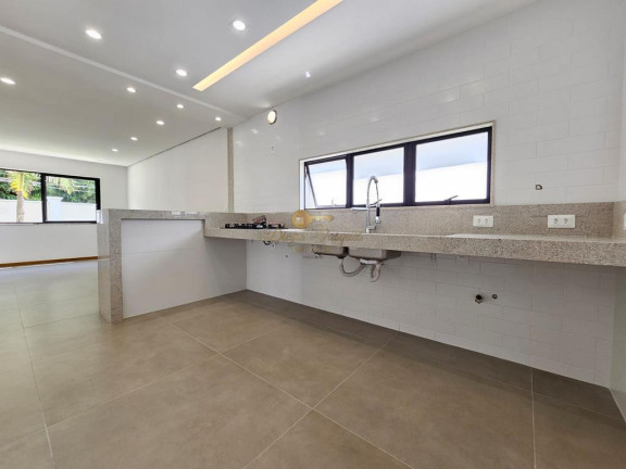 Imagem Casa com 3 Quartos à Venda, 274 m² em Comary - Teresópolis