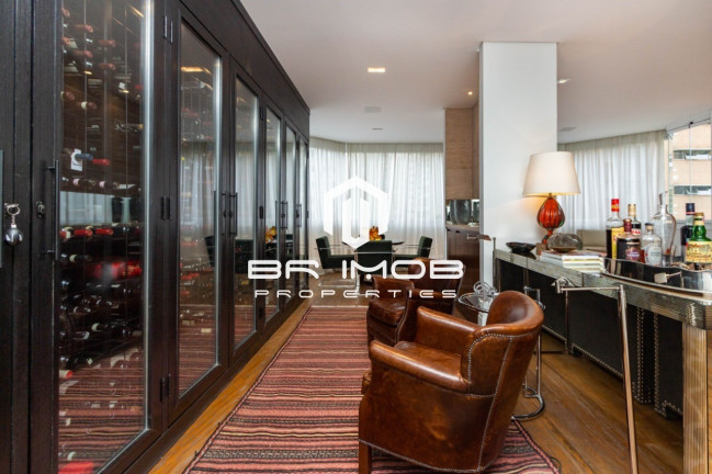 Imagem Imóvel com 2 Quartos à Venda, 394 m² em Itaim Bibi - São Paulo Imagem Imóvel com 2 Quartos à Venda, 394 m² em Itaim Bibi - São Paulo