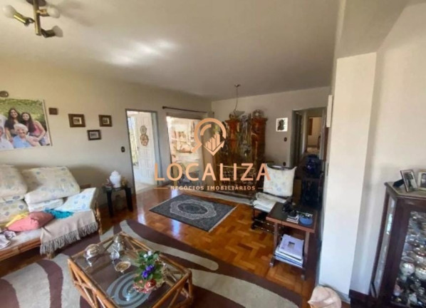 Imagem Casa com 5 Quartos à Venda, 750 m² em Jardim Siesta - Jacareí Imagem Casa com 5 Quartos à Venda, 750 m² em Jardim Siesta - Jacareí