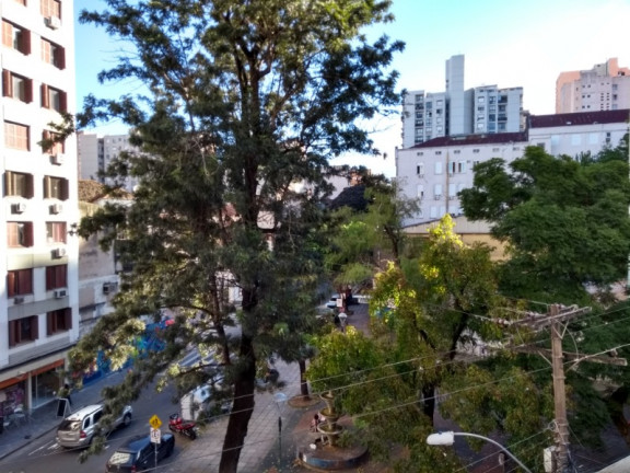 Imagem Apartamento com 3 Quartos à Venda, 90 m² em Centro Histórico - Porto Alegre Imagem Apartamento com 3 Quartos à Venda, 90 m² em Centro Histórico - Porto Alegre