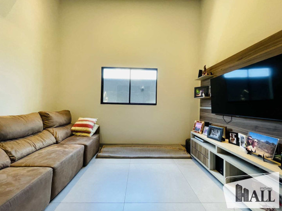 Imagem Casa com 3 Quartos à Venda, 218 m² em Centro - Bady Bassitt Imagem Casa com 3 Quartos à Venda, 218 m² em Centro - Bady Bassitt