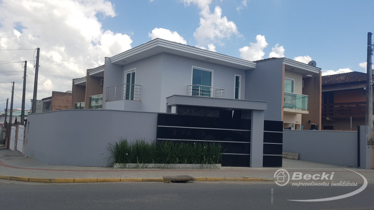 Imagem Casa com 2 Quartos para Alugar, 80 m² em Fátima - Joinville Imagem Casa com 2 Quartos para Alugar, 80 m² em Fátima - Joinville
