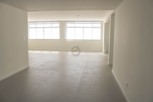 Imagem Apartamento com 3 Quartos à Venda, 172 m² em Centro - Curitiba Imagem Apartamento com 3 Quartos à Venda, 172 m² em Centro - Curitiba