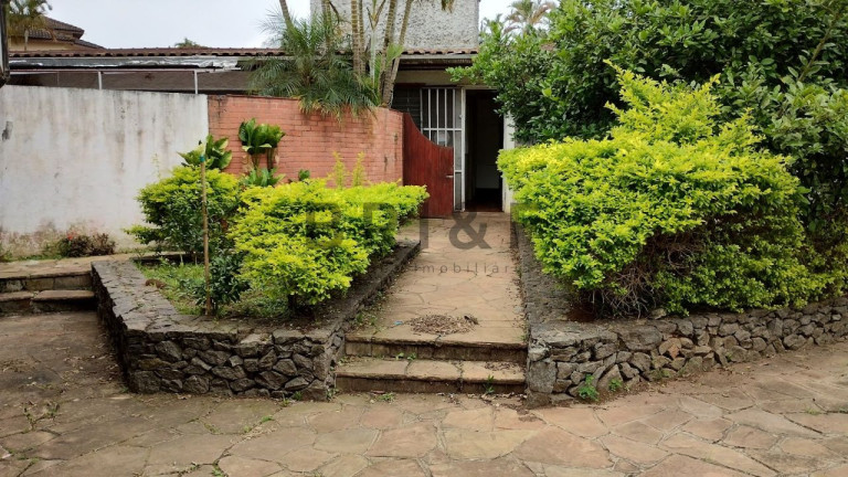 Imagem Casa com 4 Quartos à Venda, 250 m² em Interlagos - São Paulo Imagem Casa com 4 Quartos à Venda, 250 m² em Interlagos - São Paulo