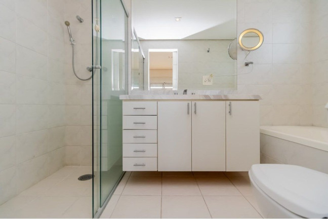 Imagem Apartamento com 3 Quartos à Venda, 184 m² em Real Parque - São Paulo Imagem Apartamento com 3 Quartos à Venda, 184 m² em Real Parque - São Paulo