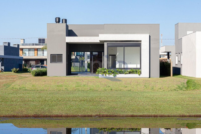 Imagem Casa de Condomínio com 3 Quartos à Venda, 205 m² em Engenho Velho - Torres Imagem Casa de Condomínio com 3 Quartos à Venda, 205 m² em Engenho Velho - Torres