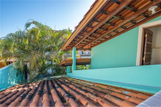 Imagem Casa à Venda, em Canasvieiras - Florianópolis Imagem Casa à Venda, em Canasvieiras - Florianópolis
