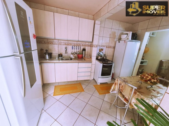 Imagem Apartamento com 2 Quartos à Venda, 70 m² em Três Vendas - Pelotas