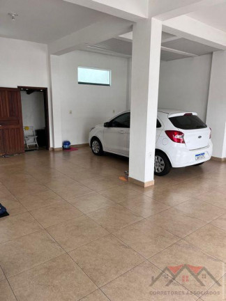 Imagem Sobrado com 3 Quartos à Venda,  em Saguaçu - Joinville