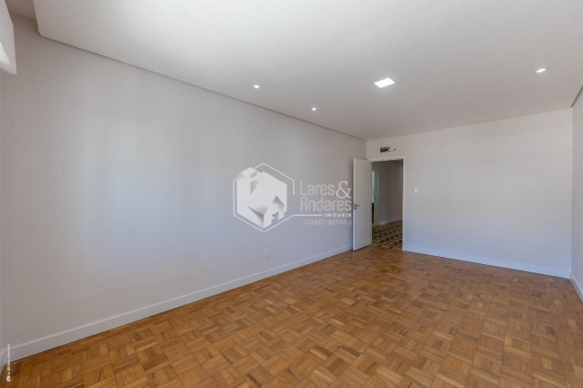 Imagem Casa com 4 Quartos à Venda, 334 m² em Planalto Paulista - São Paulo Imagem Casa com 4 Quartos à Venda, 334 m² em Planalto Paulista - São Paulo