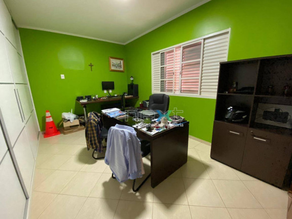 Imagem Sobrado com 3 Quartos à Venda, 550 m² em Jardim Autonomista - Campo Grande Imagem Sobrado com 3 Quartos à Venda, 550 m² em Jardim Autonomista - Campo Grande