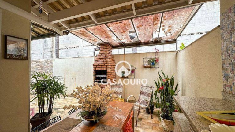 Imagem Casa com 4 Quartos à Venda, 165 m² em Condomínio Village Royale - Nova Lima Imagem Casa com 4 Quartos à Venda, 165 m² em Condomínio Village Royale - Nova Lima