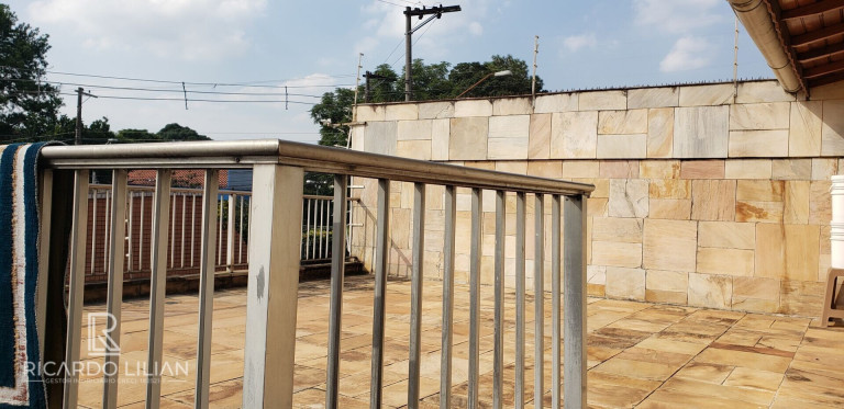 Casa com 4 Quartos à Venda, 154 m² em Vila Galvão - Guarulhos