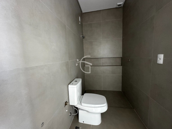 Imagem Imóvel com 3 Quartos à Venda, 185 m² em Costa E Silva - Joinville Imagem Imóvel com 3 Quartos à Venda, 185 m² em Costa E Silva - Joinville