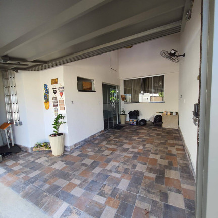 Imagem Casa com 2 Quartos à Venda, 125 m² em Jardim Chapadão - Bauru Imagem Casa com 2 Quartos à Venda, 125 m² em Jardim Chapadão - Bauru