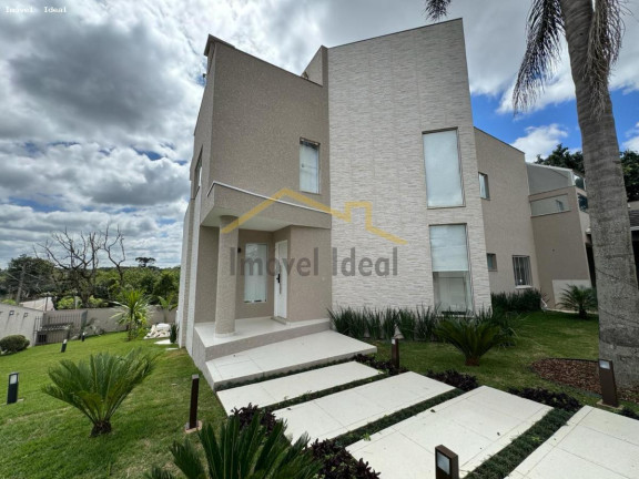 Imagem Casa com 3 Quartos à Venda, 364 m² em Butiatuvinha - Curitiba Imagem Casa com 3 Quartos à Venda, 364 m² em Butiatuvinha - Curitiba