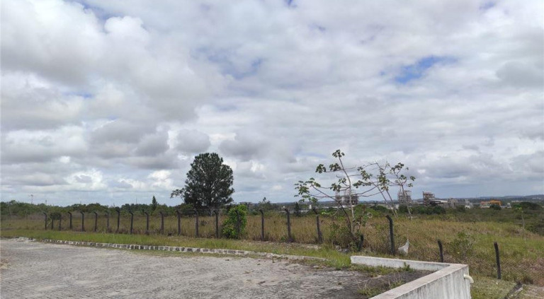 Imagem Terreno à Venda, 17.000 m² em Centro - Camaçari Imagem Terreno à Venda, 17.000 m² em Centro - Camaçari