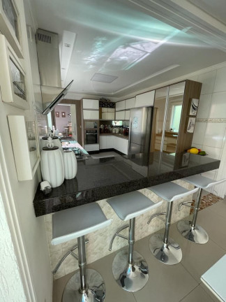 Imagem Sobrado com 3 Quartos à Venda, 235 m² em Vila Varela - Poá