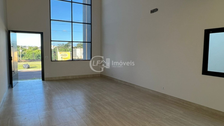 Imagem Casa com 3 Quartos à Venda, 280 m² em Residencial Damha Iii - Campo Grande