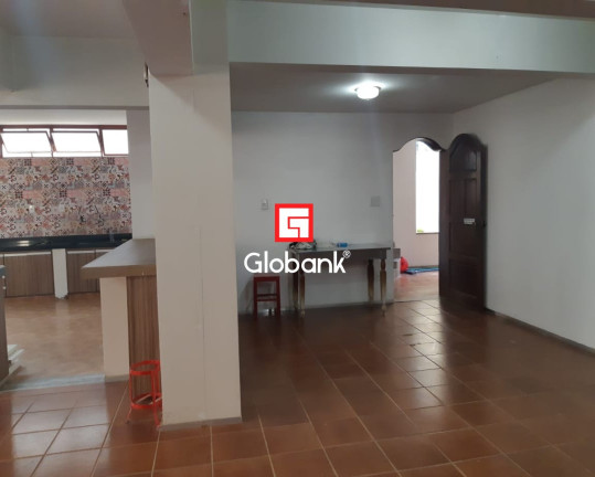 Imagem Casa com 4 Quartos à Venda, em Todos Os Santos - Montes Claros Imagem Casa com 4 Quartos à Venda, em Todos Os Santos - Montes Claros