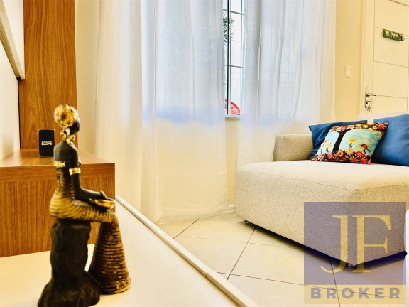 Imagem Casa com 3 Quartos para Temporada, 180 m² em Canasvieiras - Florianópolis Imagem Casa com 3 Quartos para Temporada, 180 m² em Canasvieiras - Florianópolis
