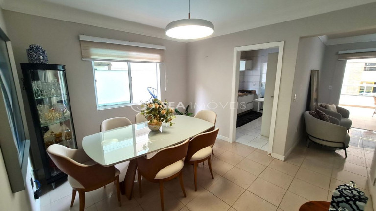 Imagem Apartamento com 3 Quartos à Venda, 250 m² em Centro - Balneário Camboriú