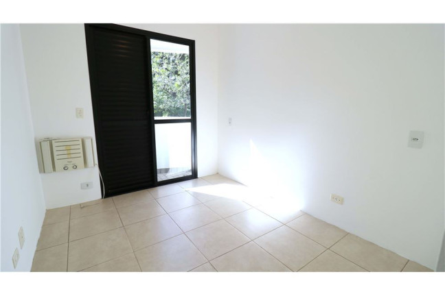 Imagem Imóvel com 1 Quarto à Venda, em Vila Andrade - São Paulo Imagem Imóvel com 1 Quarto à Venda, em Vila Andrade - São Paulo