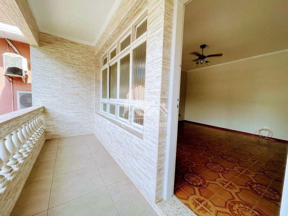 Imagem Casa com 3 Quartos à Venda, 142 m² em Encruzilhada - Santos Imagem Casa com 3 Quartos à Venda, 142 m² em Encruzilhada - Santos
