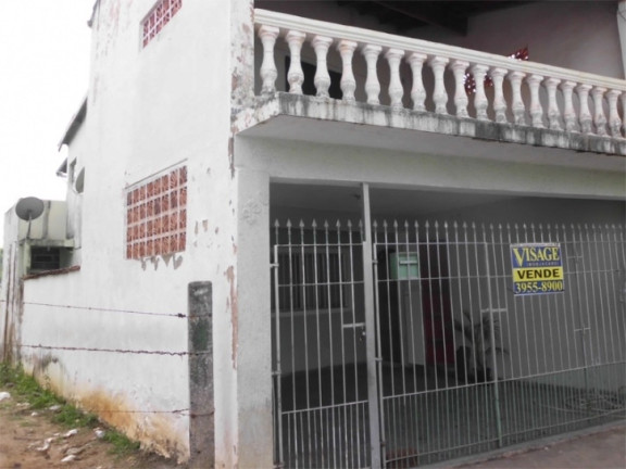 Imagem Casa com 3 Quartos à Venda, 180 m² em Igarapes - Jacareí Imagem Casa com 3 Quartos à Venda, 180 m² em Igarapes - Jacareí
